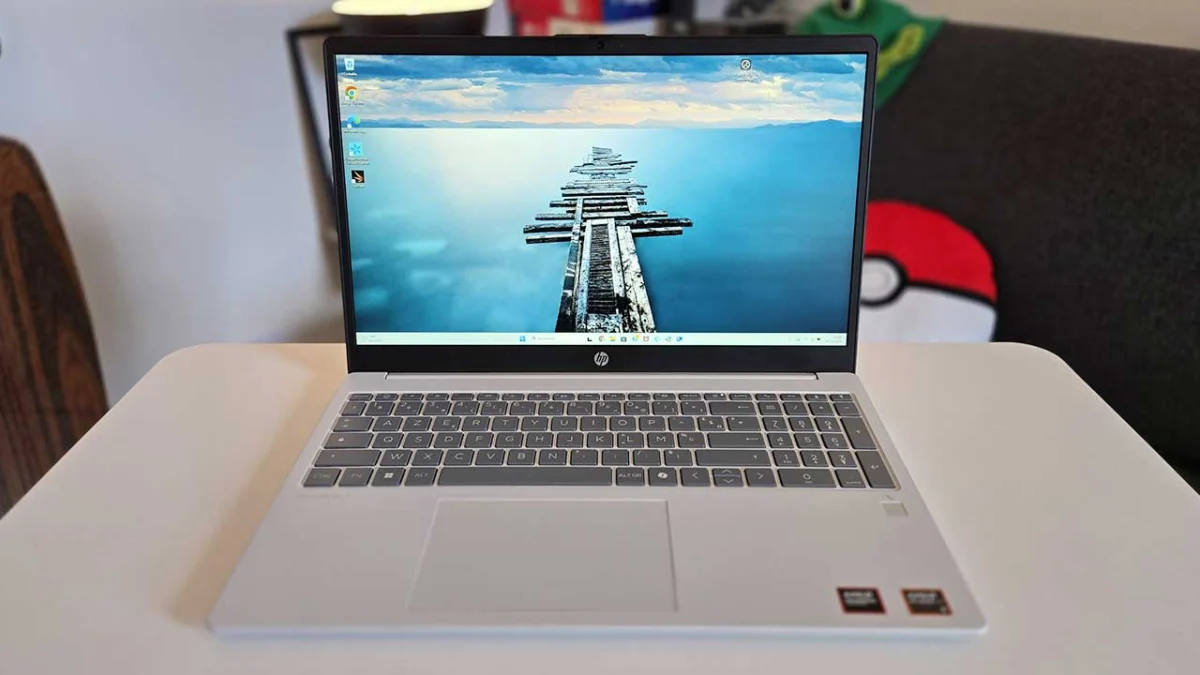 HP’s Latest OmniBook 3 14-hy0002sf Delivers Enhanced Performance for Professionals, Available at a Strategic Promotional Price of 699 Euros on Amazon.