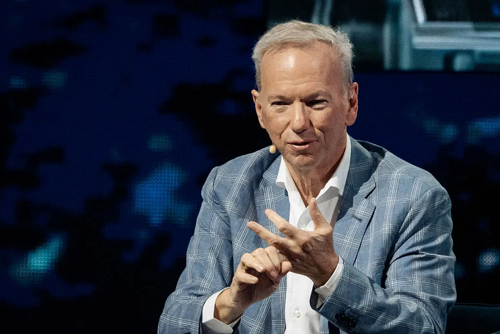 Eric Schmidt’s Anthropic Stake Poised for Multi-Billion Dollar Windfall Amidst Anticipated IPO