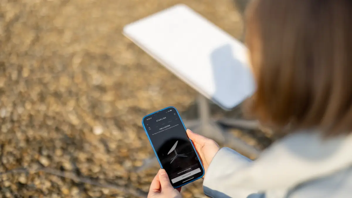 Starlink’s Dual $55 Plans Unpacked: A Deep Dive into Residential and Roam Offerings, Their Strategic Divergence, and Market Implications.
