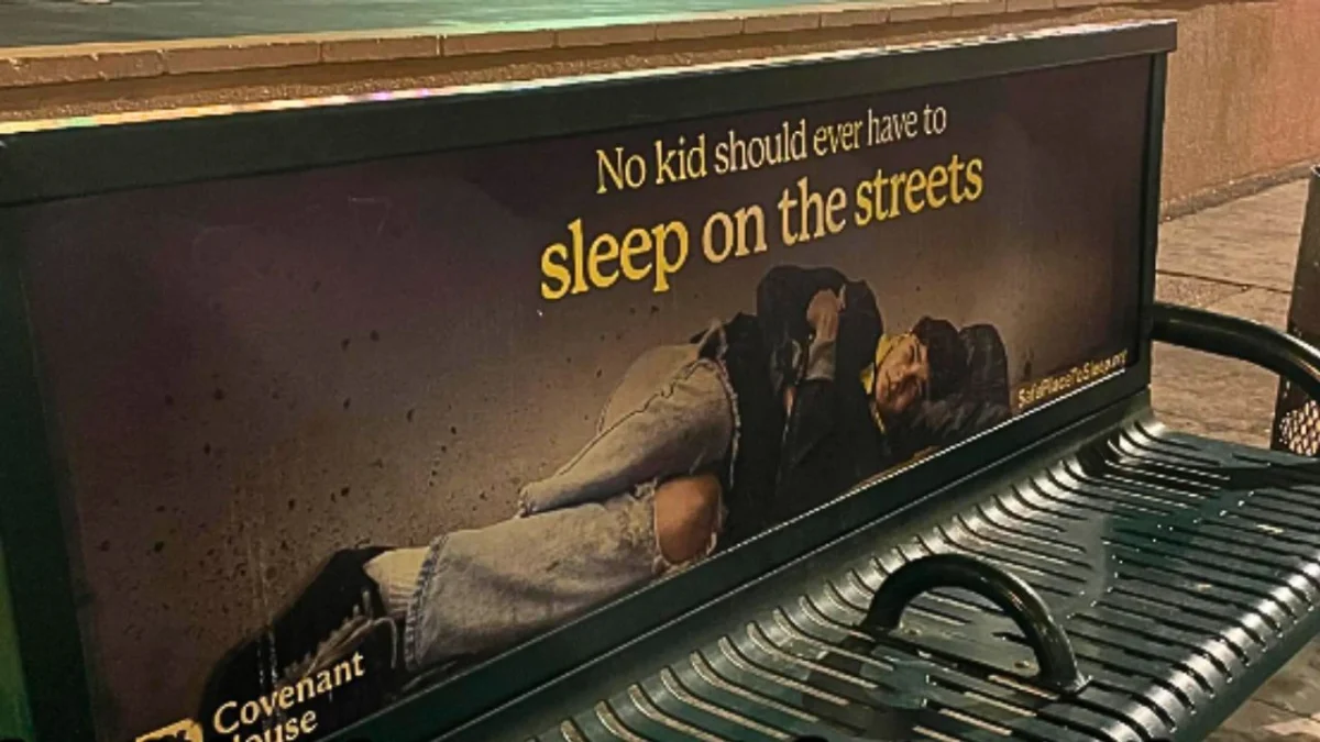 Viral TikTok Post Ignites Debate Over Hostile Architecture and Homelessness Messaging in Public Spaces